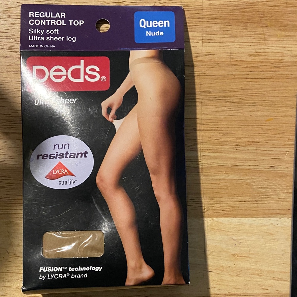Peds Nude Control Top Sheer Leggings